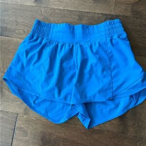 Blue Lululemon hotty hot shorts. 2.5 length. excellent condition